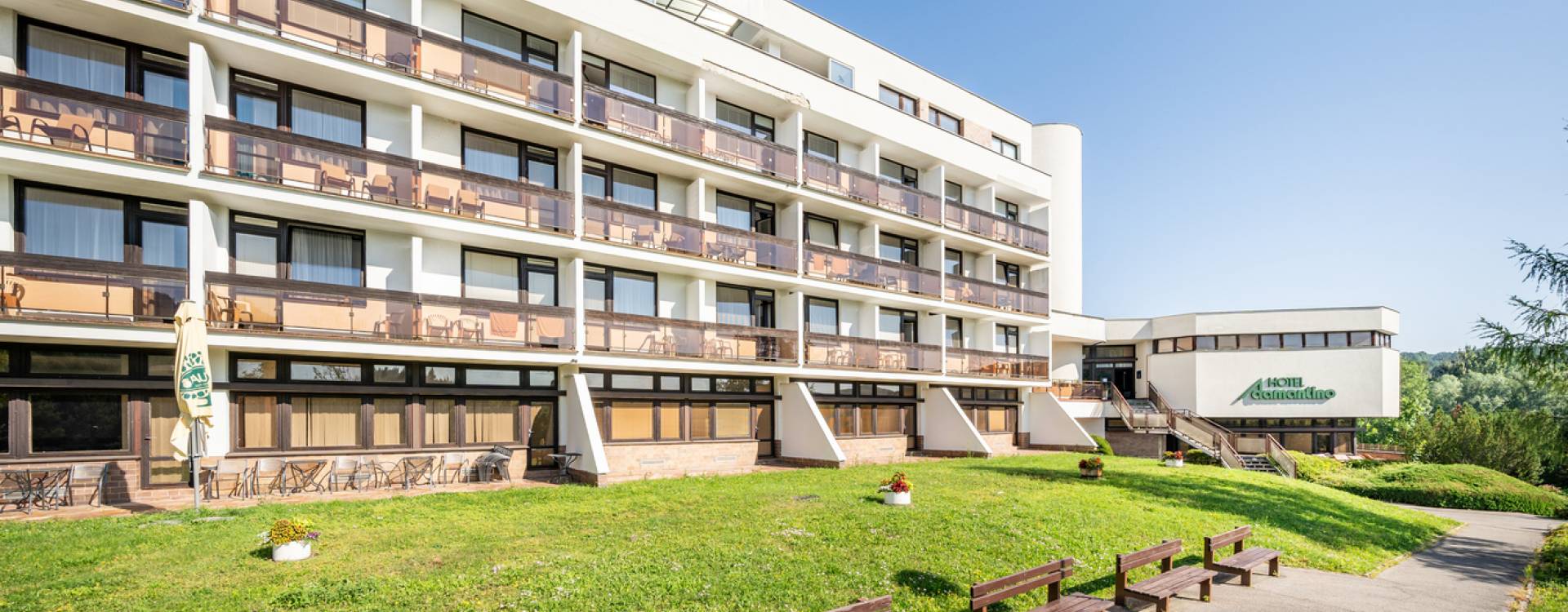Hotel Adamantino