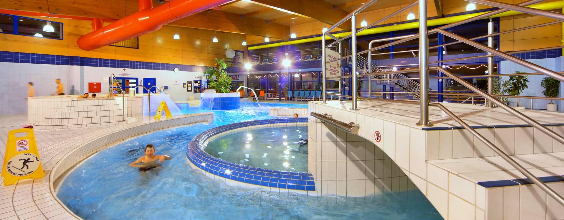 Aquapark & Hotel Špindl - Pobyt ve Špindlu se snídaní a vstupy do akvaparku