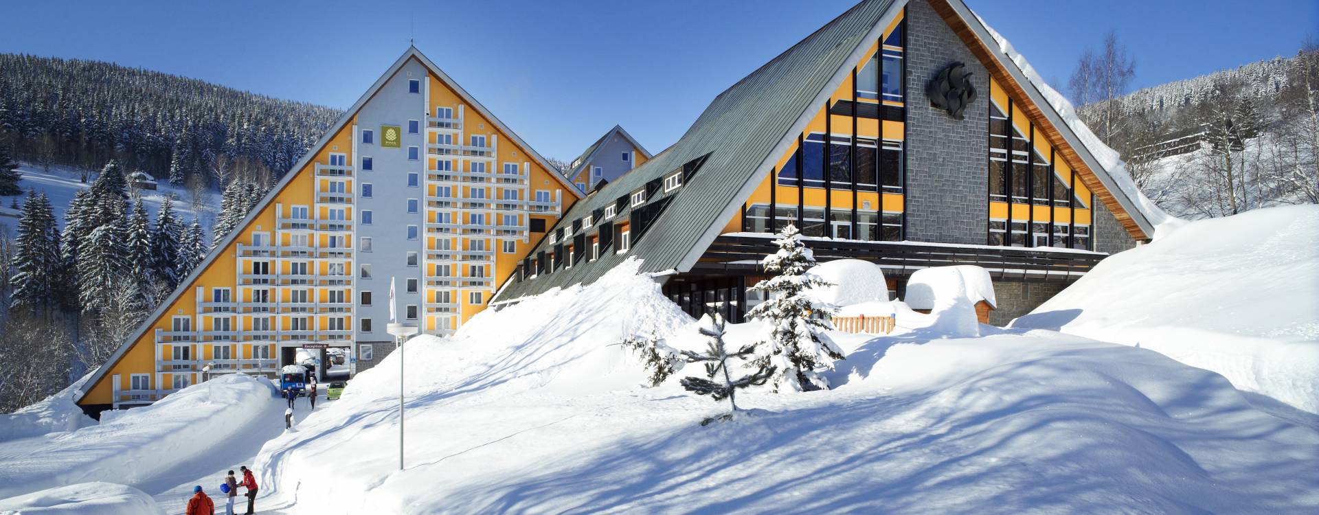 Pinia Hotel & Resort Špindlerův Mlýn - Zimní dovolená ve Špindlu s polopenzí