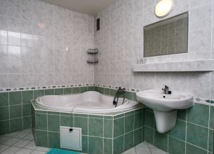 Apartmán pro 2 osoby s balkonem - smaragd_apt4