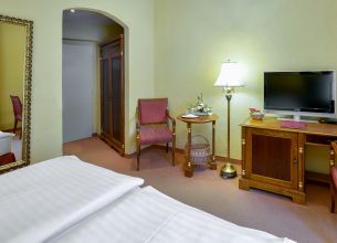 Dvoulůžkový pokoj Standard - hotel-continental-marienbad-standard-room-18-02