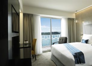 Dvoulůžkový pokoj s bočním výhledem na moře - double sea view room