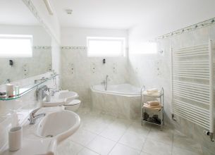 Apartmán - koupelna