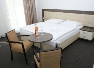 Dvoulůžkový pokoj - Standard - Hotel Malta pokoj