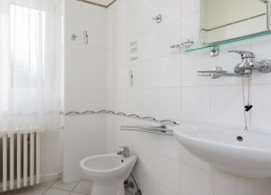 Jednolůžkový pokoj Standard - jednoluzkovy koupelna
