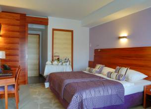 Dvoulůžkový pokoj Gala suite - hotel_atrij_gala_spalnica
