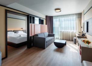 Suite s balkonem - 11. Hunguest Bük - East wing - Junior suite