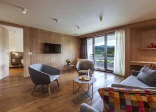 Suite s výhledem na jezero - Lake_view_suite_03_HP_PhotoBorDobrin_2020