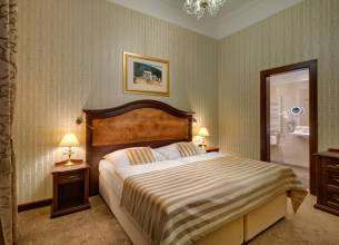 Junior Suite Deluxe mit Aussicht zum Park - junior-suite_48036750847_o