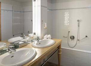 Rodinný apartmán Comfort - falkensteiner-funimation-katschberg-rooms-family-suite-comfort-1
