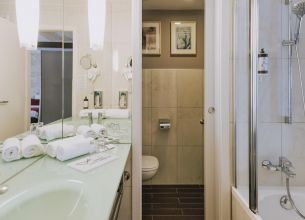 Dvoulůžkový pokoj Premium s manželskou postelí nebo oddělenými lůžky v hotelu **** - property_25276_5_22Feb01-1643727017