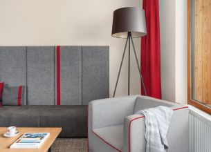 Rodinný pokoj Comfort - falkensteiner-hotel-sonnenalpe-zimmer-family-room-comfort-3-1920x1080