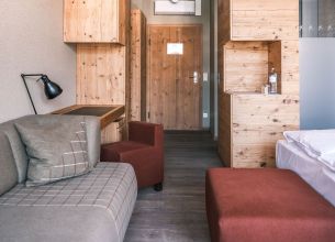 Dvoulůžkový pokoj Deluxe - deluxe-zimmer-interior-1920x1080