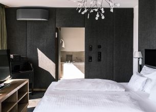 Dachstein Suite - dachstein-suite-interior-1920x1080