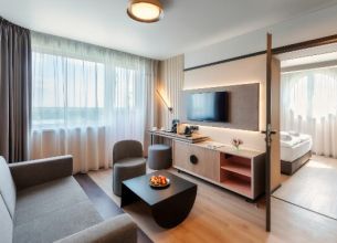 Suite s balkonem východní křílo (EAST) - 16742135912891_s7