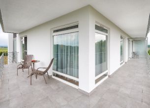 Prezidentské apartmá s vířivkou západní křídlo (WEST) - 16874433418268_s7