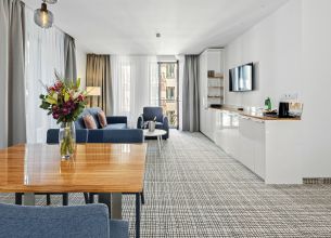 Junior Suite - JUNIOR SUITE 5