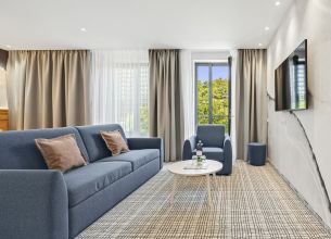 Junior Suite City View - JUNIOR SUITE CITY VIEW 