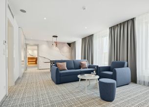 Royal Regent - ROYAL SUITE   