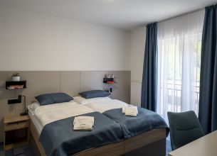 Dvoulůžkový pokoj v LD Brusnianka - izba-dvojlozkova-brusnianka-kupele-brusno-012