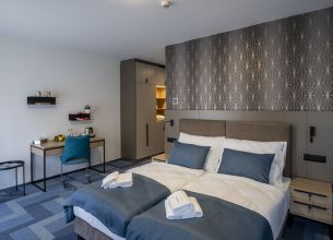 Dvoulůžkový pokoj Deluxe v LD Brusnianka - izba-deluxe-brusnianka-kupele-brusno-012