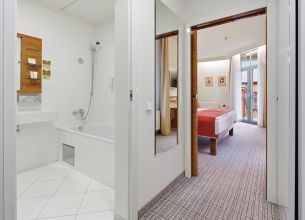 Dvoulůžkový pokoj Classic s balkonem - 216a2906-edit