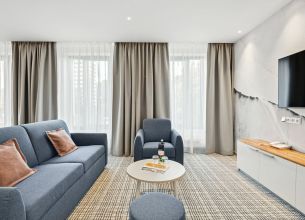 Royal Suite - 1727-royal-suite