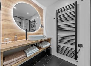 Dvoulůžkový pokoj Executive - Hotel-VEGA-6-1