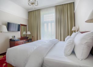 Dvoulůžkový pokoj Deluxe - Deluxe Room (4)