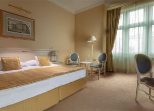 Dvoulůžkový pokoj Standard s balkonem - 1m4sp3h7x4ml7pneiowwf00g39piz2mc