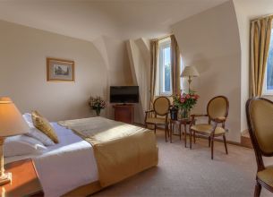 Dvoulůžkový pokoj Superior - iqwmkkjh95cj258usmk8gwe7vi85emr4