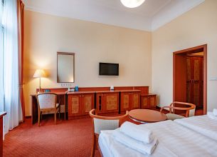 Dvoulůžkový pokoj Komfort plus - HOTEL SVOBODA_rooms_KomfortPlus_1204 (6)