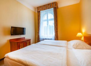 Suite - hotel_svoboda_rooms_suite_2206_(6)