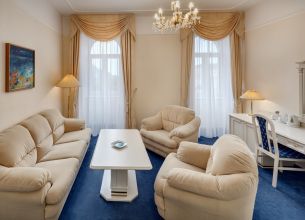 Suite - HOTEL PACIFIK_room_Suite_408_16A3605