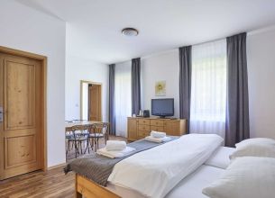 Třílůžkový pokoj Deluxe - 20220712144818_KrQutL_full