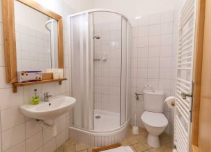 Třílůžkový pokoj Deluxe - 20220712144818_UvDNx4_full