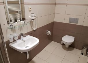 Dvoulůžkový pokoj Standard - 20170530_184639 (1)