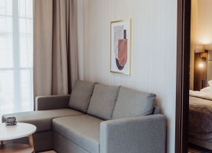 Dvoulůžkový pokoj DeLuxe Plus - deluxe (4)