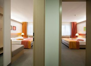 Propojené apartmá s balkonem - rod