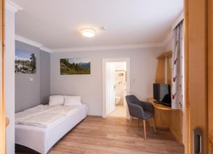Rodinné apartmá s balkonem - rodinné app