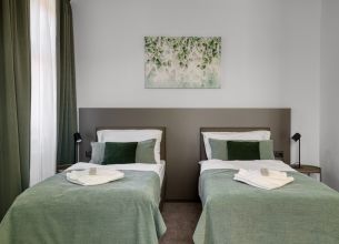 Dvoulůžkový pokoj - dvouluzkovy-pokoj-oddelena-luzka-hotel-slezsky-dum