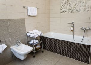 Dvoulůžkové luxusní apartmá - vila_valaska6