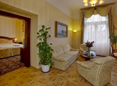 Hotel Nové Lázně  - 19_Nove Lazne Suite Imperial.jpg