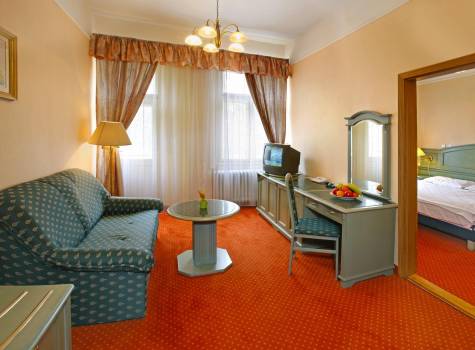 Hotel Svoboda - 13_Svoboda_suite.jpg