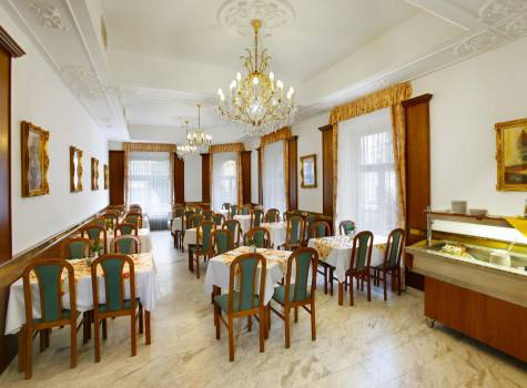 Hotel Labe - 04_Labe_restaurant Kolonada.jpg