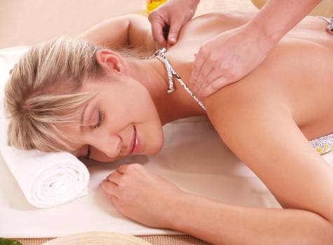 Hotel Labe - 11_ Labe_massage 01.jpg