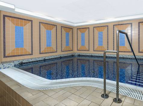 Hotel Continental - hotel-continental-marienbad-spa-wellness-pool