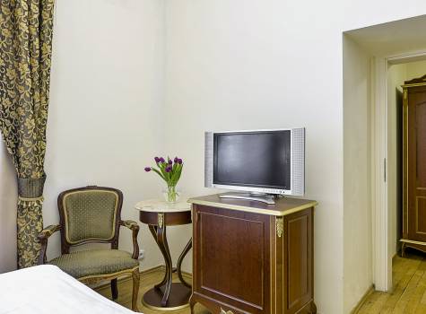 Residence Romanza - residence-romanza-marienbad-standard-room-02