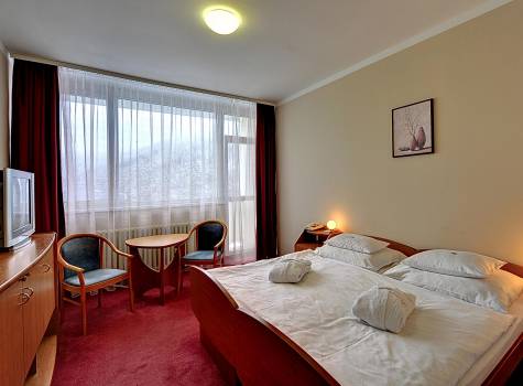 Hotel Běhounek****Superior - Behounek_Suite_bedroom - 1.jpg
