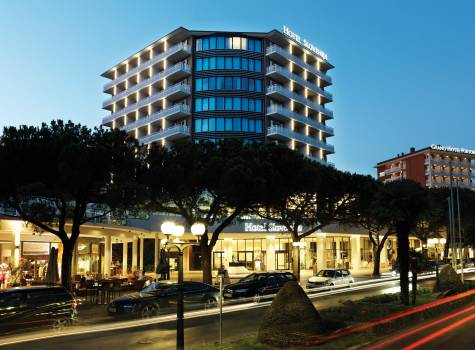 Hotel Slovenija - Outside view